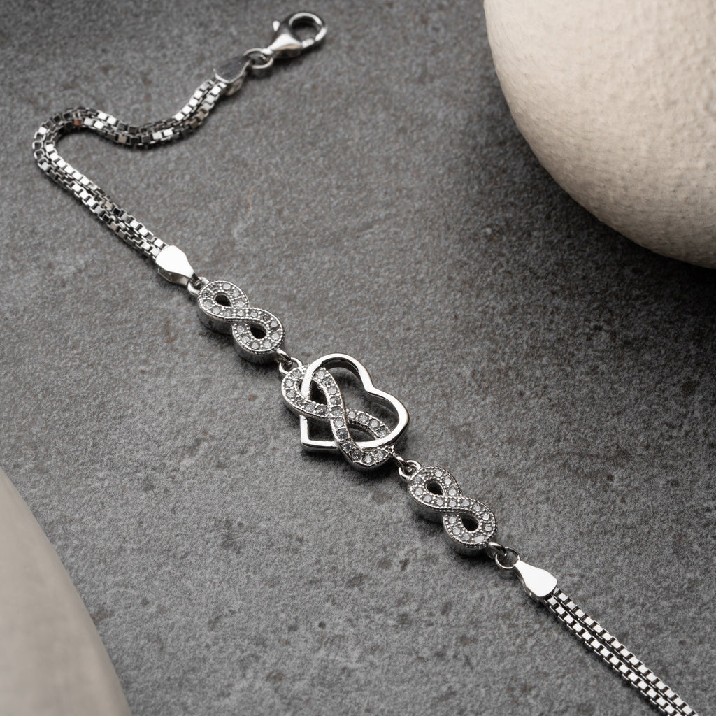 HERZ INFINITY ARMBAND aus 925 Silber - Eleganter Armband - AURIME