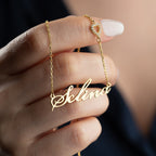 NAMENSKETTE MIT ZIRKONIA HERZ aus 925 Silber - Eleganter Halskette - AURIME