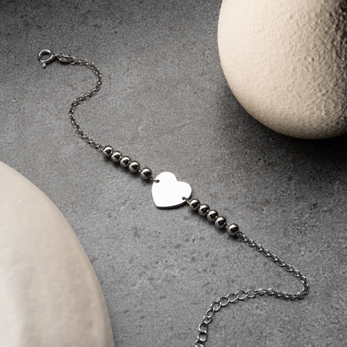 Andra Armband aus 925 Silber von AURIME, elegantes Schmuckstück mit filigranen Details, auf weißem Hintergrund fotografiert.