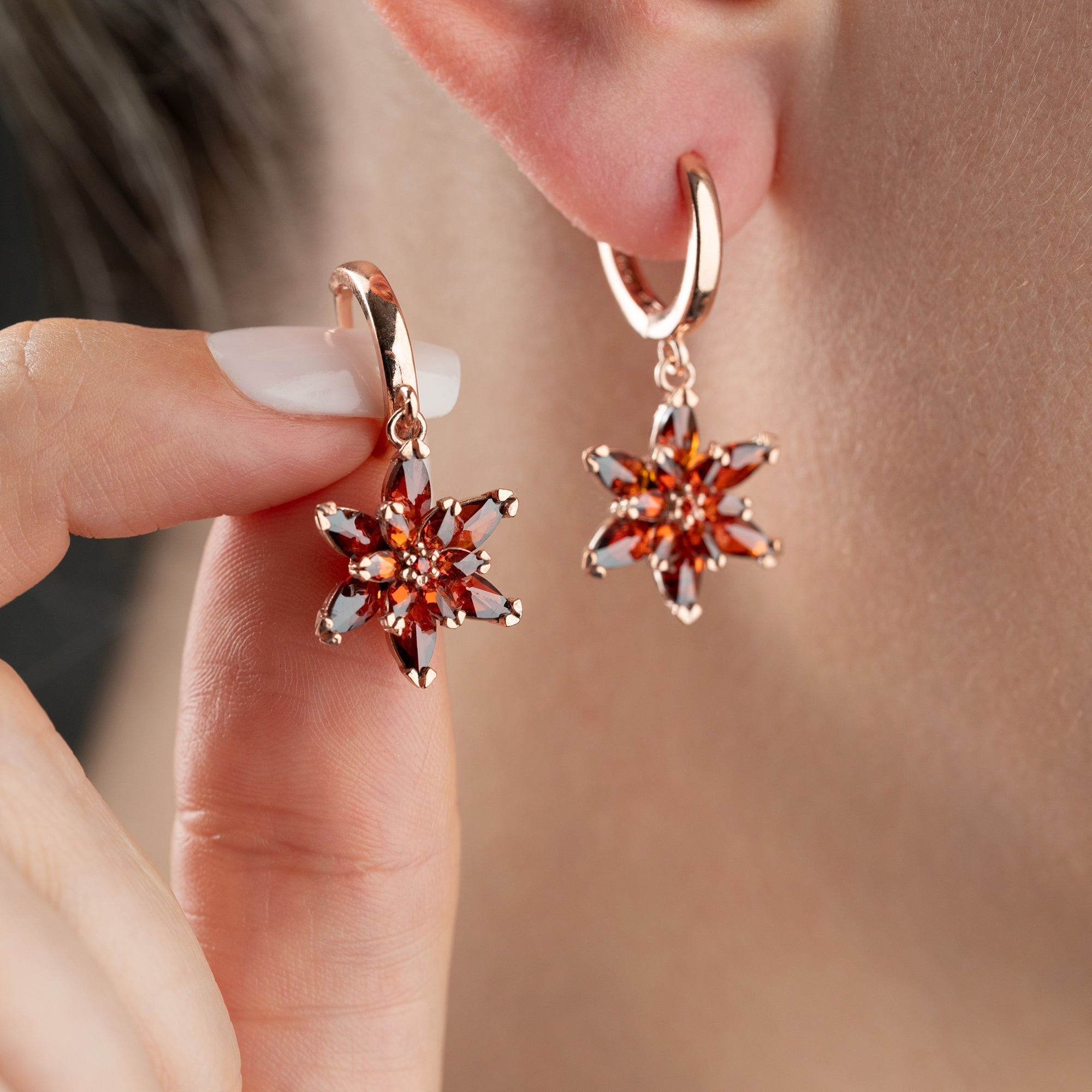 ROTE LOTUS OHRRINGE aus 925 Silber - Eleganter Ohrringe - AURIME