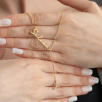 NAMENSKETTE MIT HÄNGEND STERNZEICHEN aus 925 Silber - Eleganter Halskette - AURIME