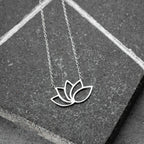 BASIC LOTUS HALSKETTE aus 925 Silber - Eleganter Halskette - AURIME