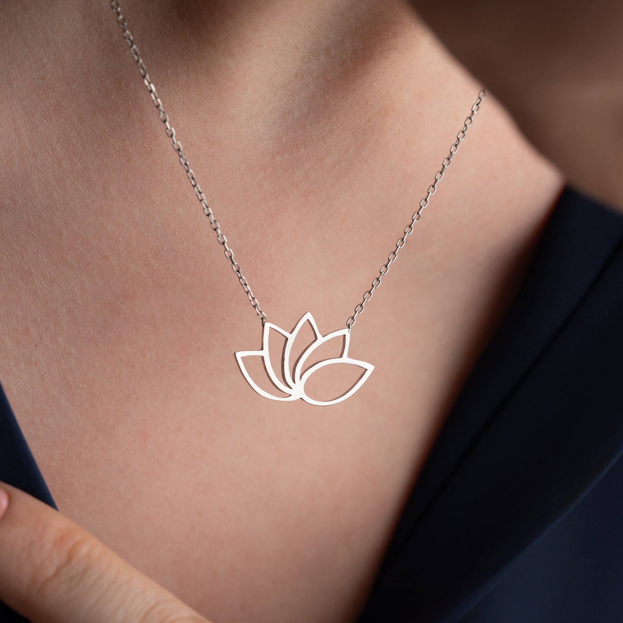 BASIC LOTUS HALSKETTE aus 925 Silber - Eleganter Halskette - AURIME