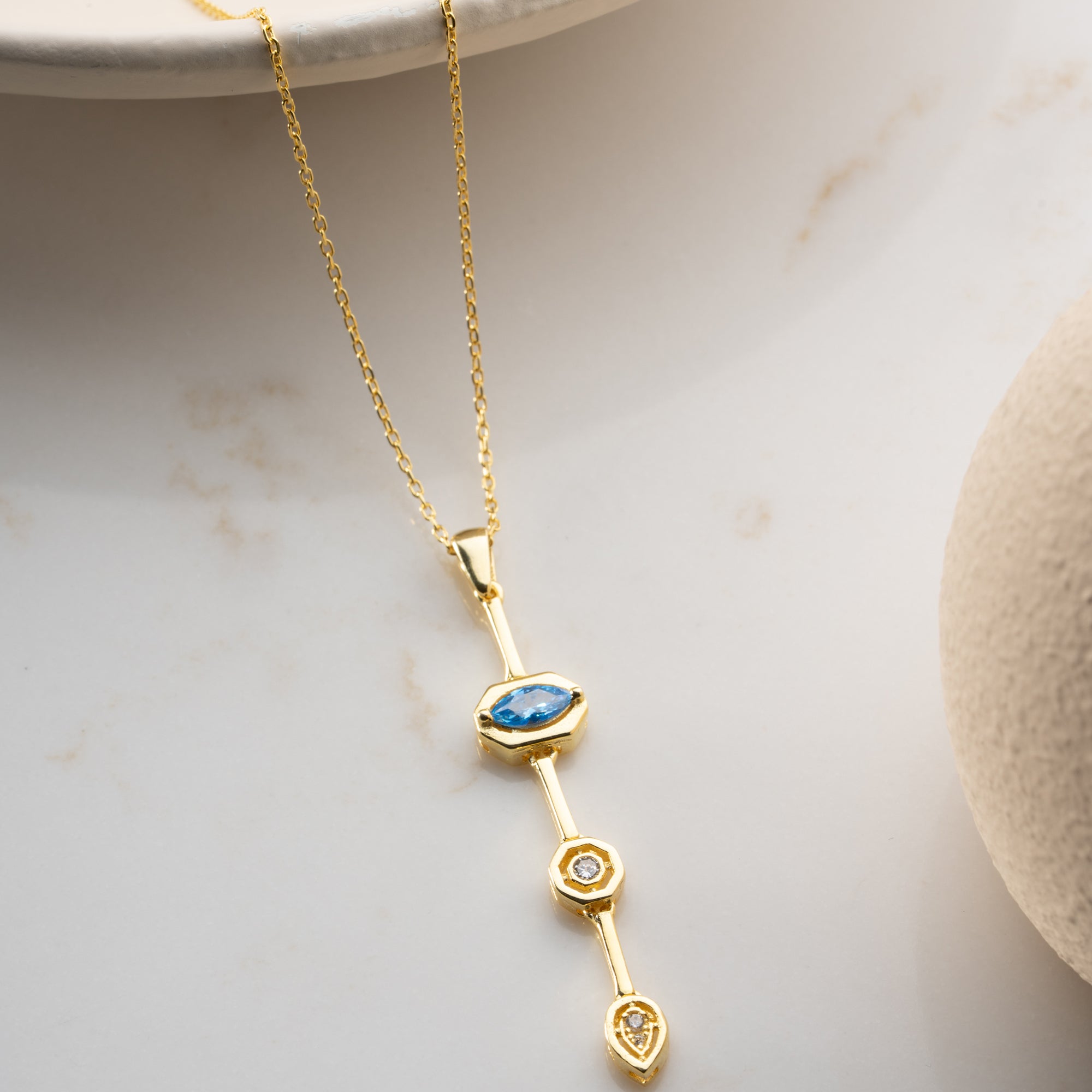 CHANDRA Y HALSKETTE aus 925 Silber - Eleganter Halskette - AURIME