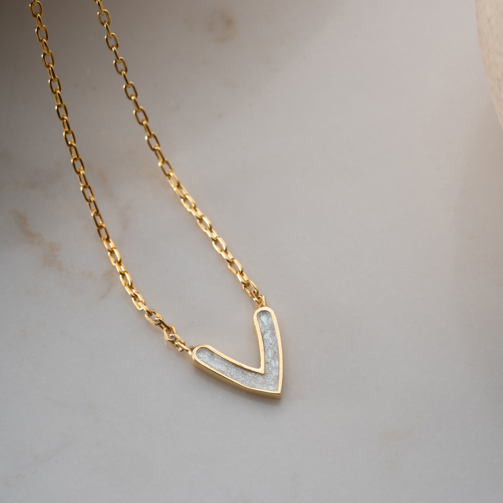MINIMAL WEISSE HEART NECKLACE | 925 SILBER