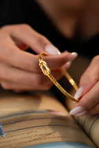 LIEBESKNOTEN AJDA ARMREIFEN aus 925 Silber - Hochwertiger Schmuck - AURIME