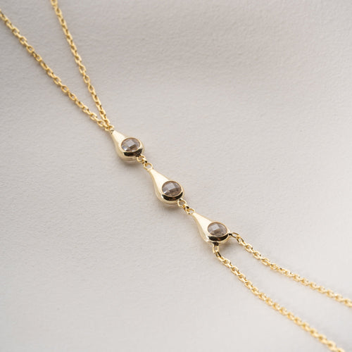 Silberne AEOS Handkette aus 925er Silber von Aurime, fein gearbeitete Schmuckkette für Damen, elegante Handkette mit stilvollem Design