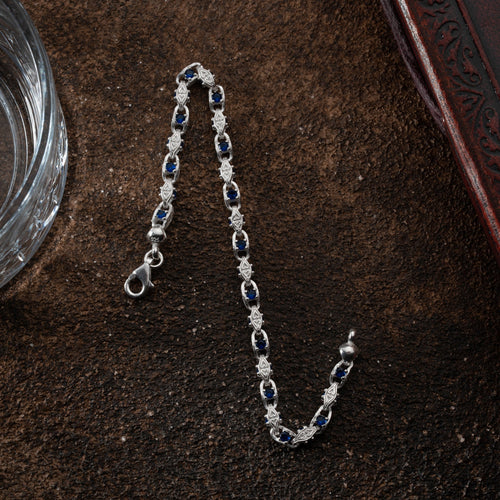 Anker Blue Diamond Armband 5mm aus 925 Silber, detailreiche Schmuckfassung, von AURIME, mit blauen Diamanten.