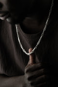 MONTECARLO Kette aus 925 Silber von AURIME, detailreiche silberne Halskette mit eleganten Knotenmustern, Nahaufnahme