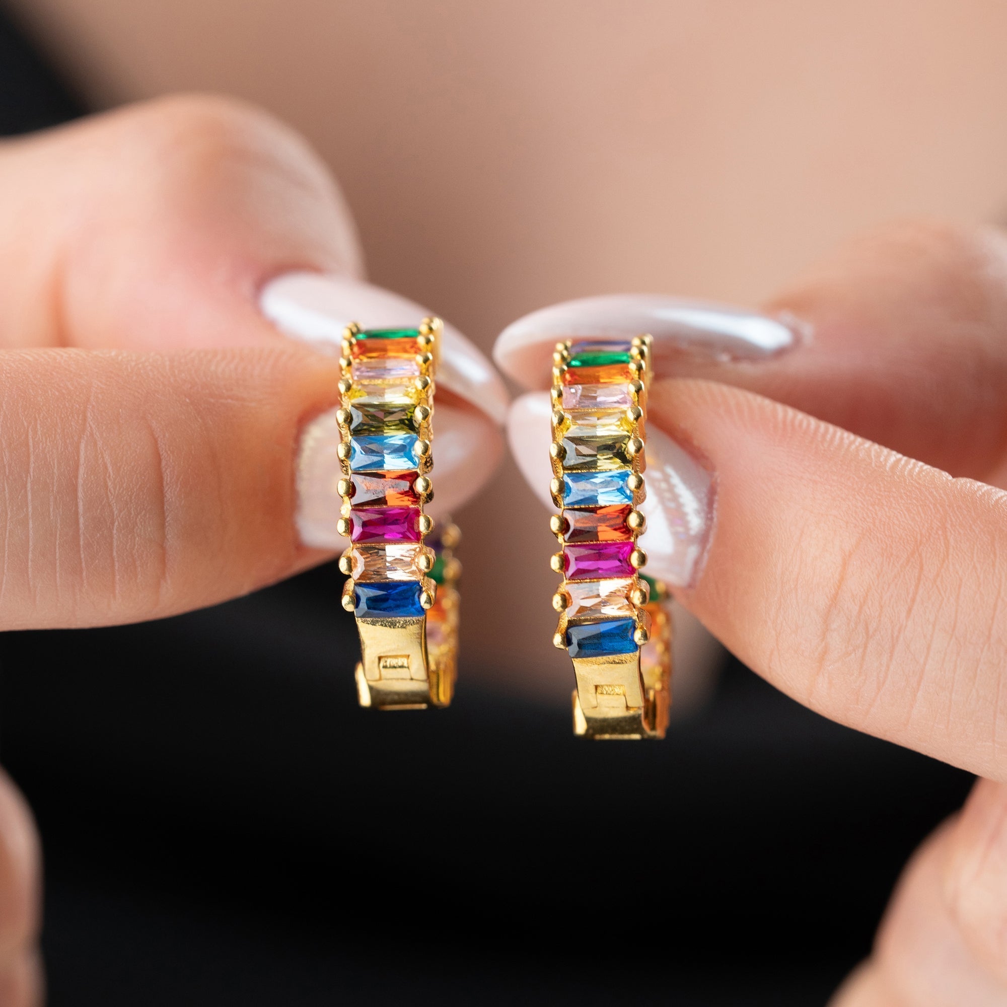 BAGUETTE COLORFULL CREOLEN OHRRING aus 925 Silber - Eleganter Ohrringe - AURIME