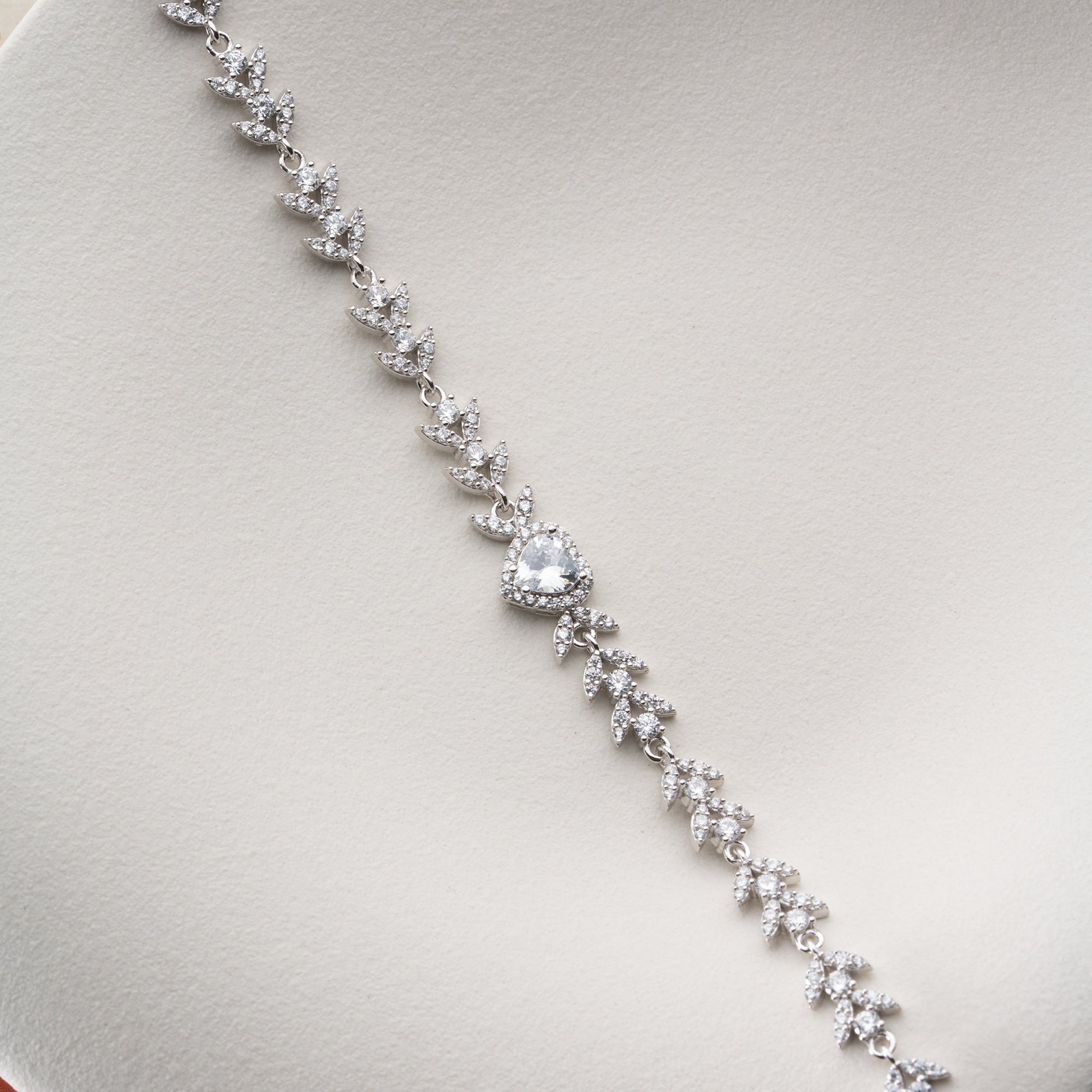 HERZ MIT BLUMENMOTIV ARMREIFE | 925 SILBER