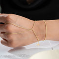 Silberne TINA Handkette aus 925er Silber von AURIME, detailreiche Kette mit filigranen Verzierungen.