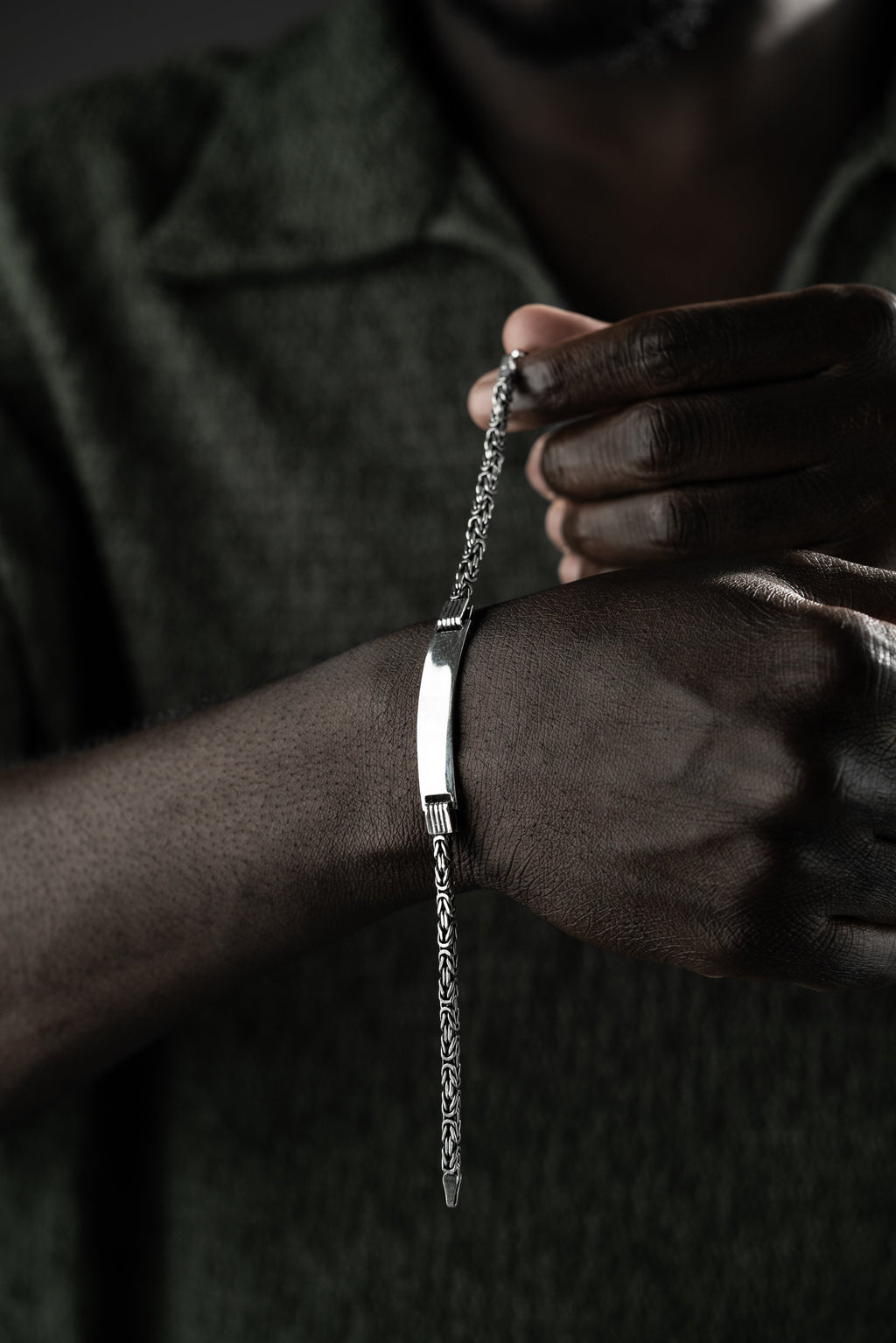 KÖNIGSARMBAND MIT GRAVUR aus 925 Silber - Eleganter Armband - AURIME