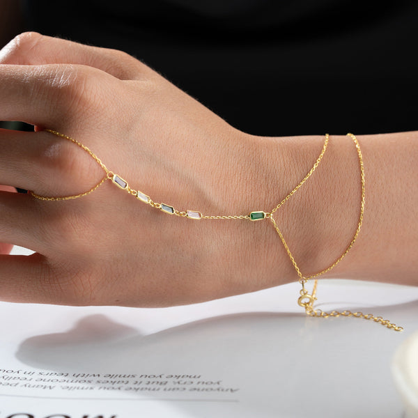 Handkette aus 925 Silber von Aurime, elegante und filigrane Schmuckkette mit handgefertigtem Design.