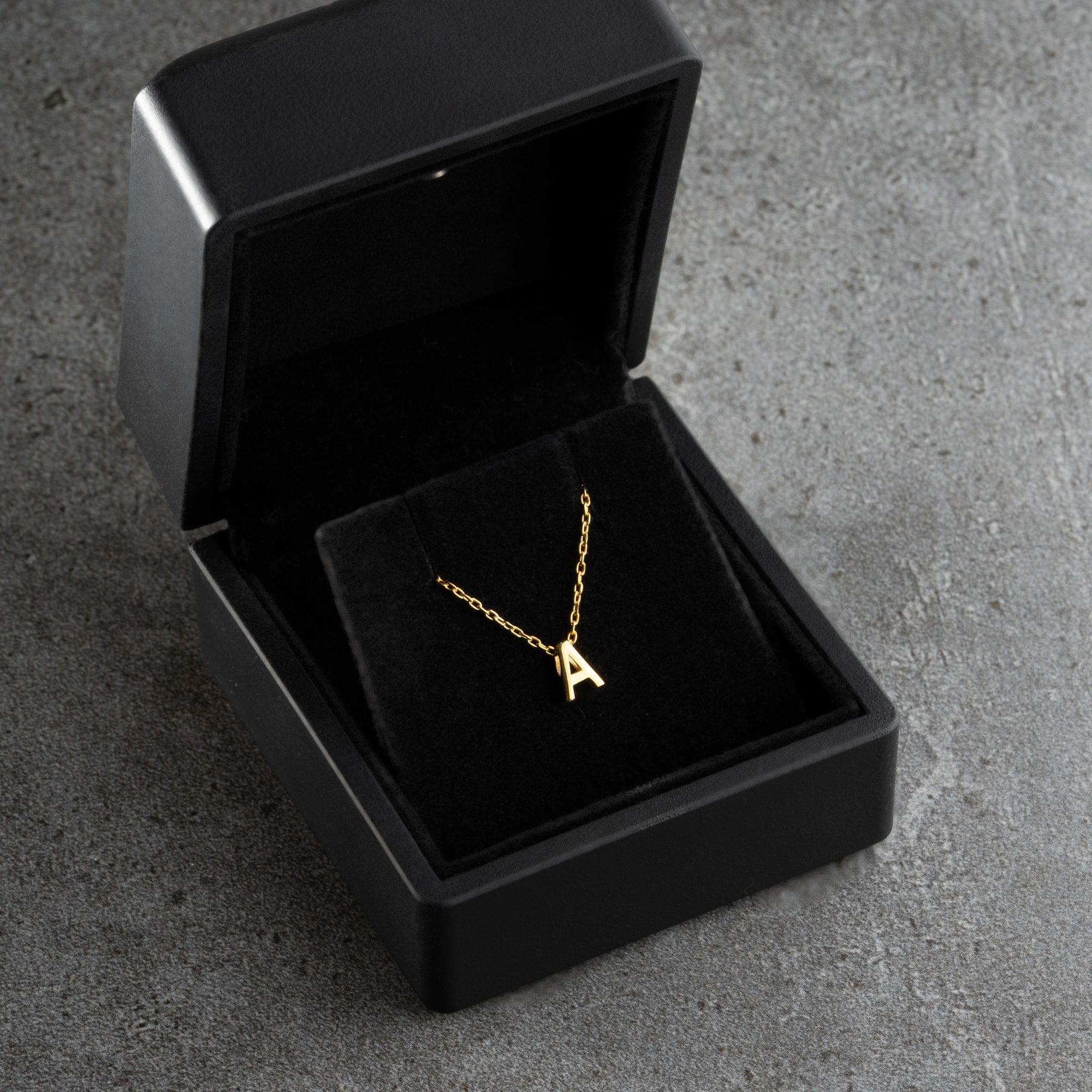 MINIMAL BUCHSTABEN HALSKETTE aus 925 Silber - Eleganter Halskette - AURIME