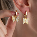 Silberne Butterfly-Ohrringe aus 925er Silber von AURIME, detailreiche filigrane Schmetterlings-Designs.
