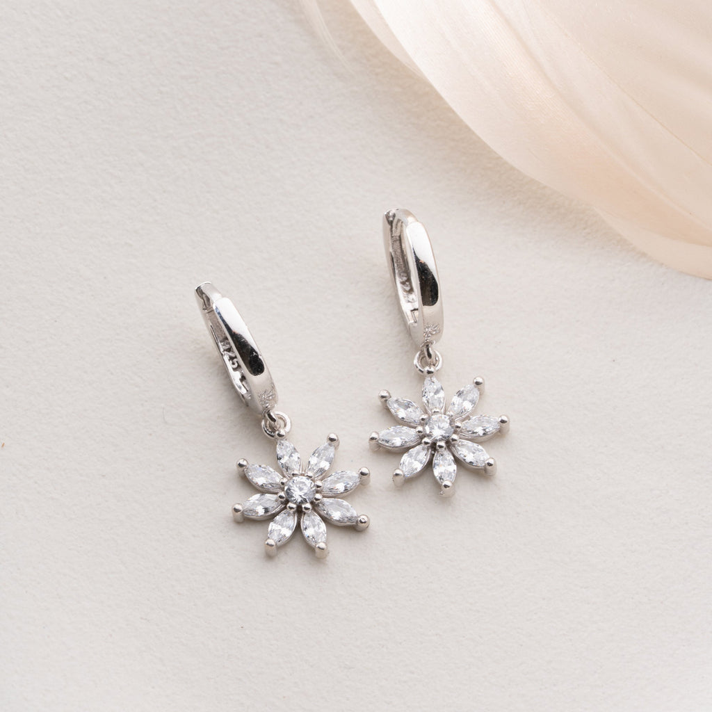 LOTOSBLUME  OHRRINGE | 925 SILBER