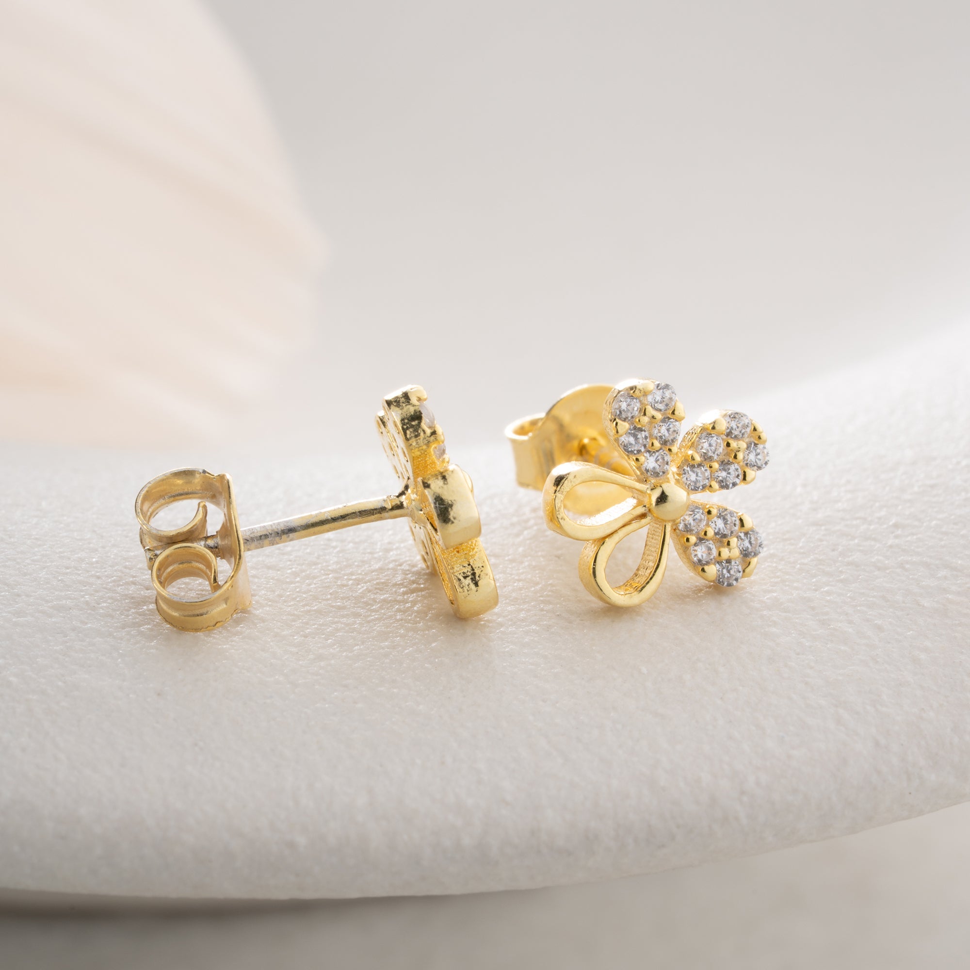 DAISY ZIRKONIA OHRRINGE | 925 SILBER