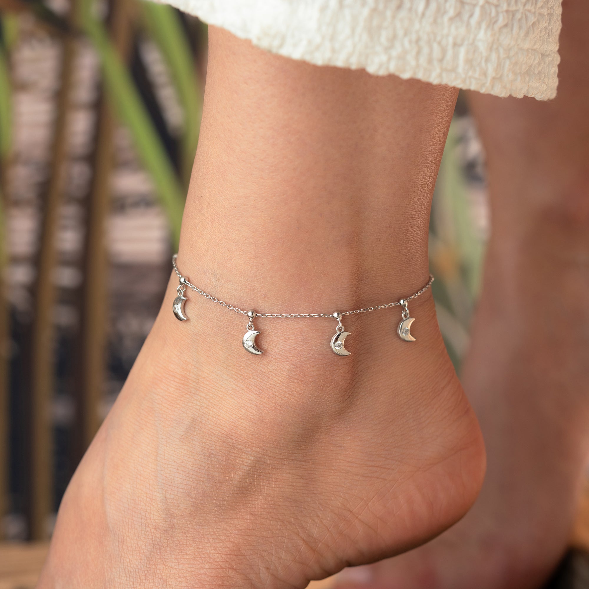 HALBMOND FUSSKETTE aus 925 Silber - Eleganter Halskette - AURIME