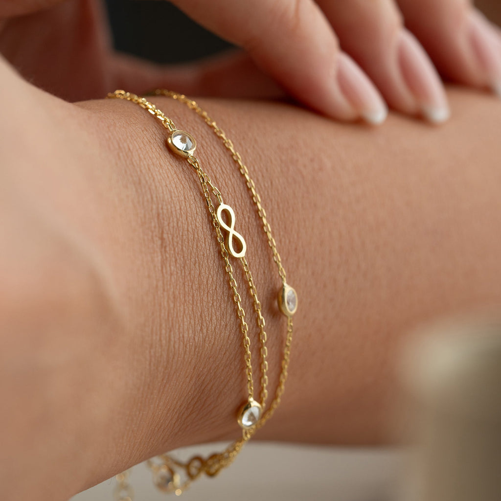 INFINITY ELYA ARMBAND aus 925 Silber - Eleganter Armband - AURIME