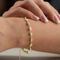 CIPERE Armband aus 925 Silber von AURIME, detailreiche silberne Schmuckarmband auf weißem Hintergrund