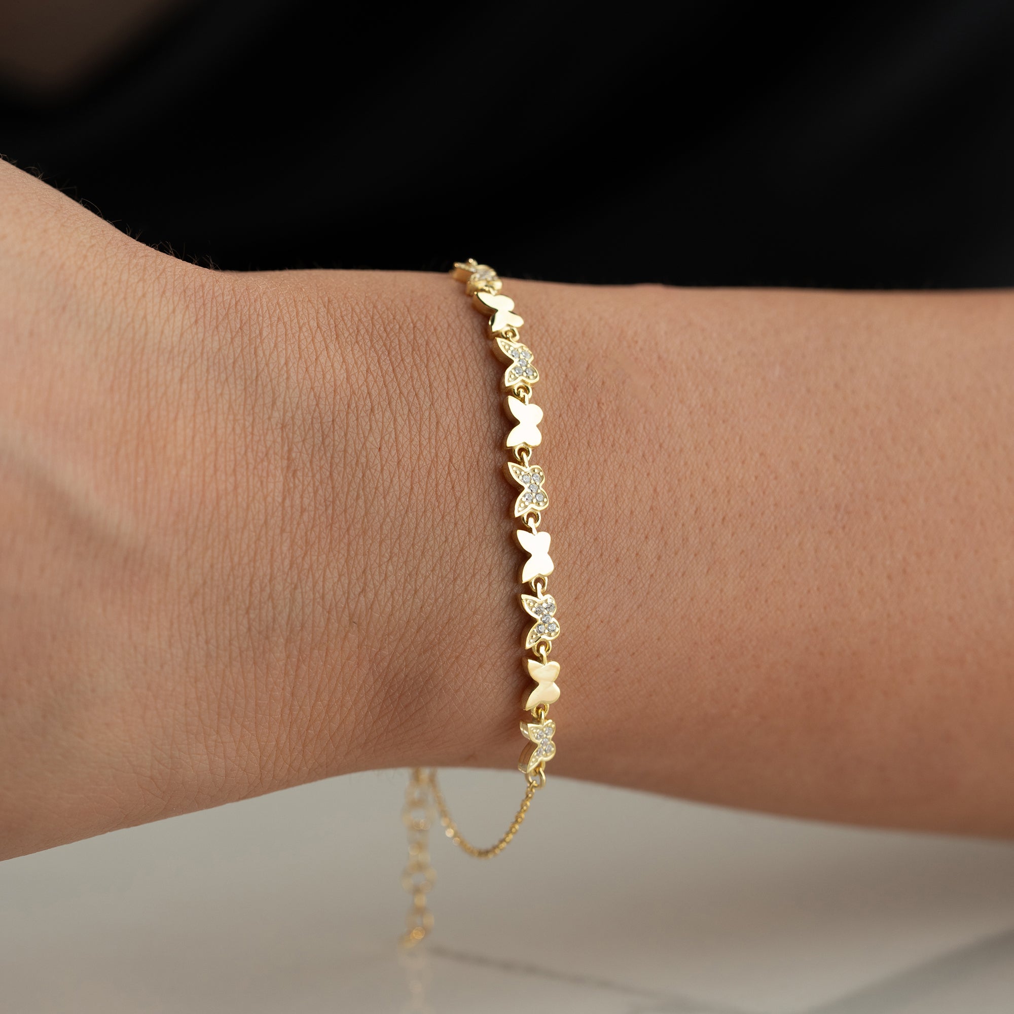 MINI BUTTERFLY ARMBAND aus 925 Silber - Eleganter Armband - AURIME