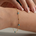 Nazar Dorika Armband aus 925 Silber von AURIME, detaillierte Silberschmuck mit traditionellen Muster, auf einem weißen Hintergrund.