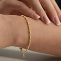 VIHOM Armband aus 925 Silber von AURIME, handgefertigt, zeigt detaillierte Silberschmuck-Designs auf einem weißen Hintergrund.