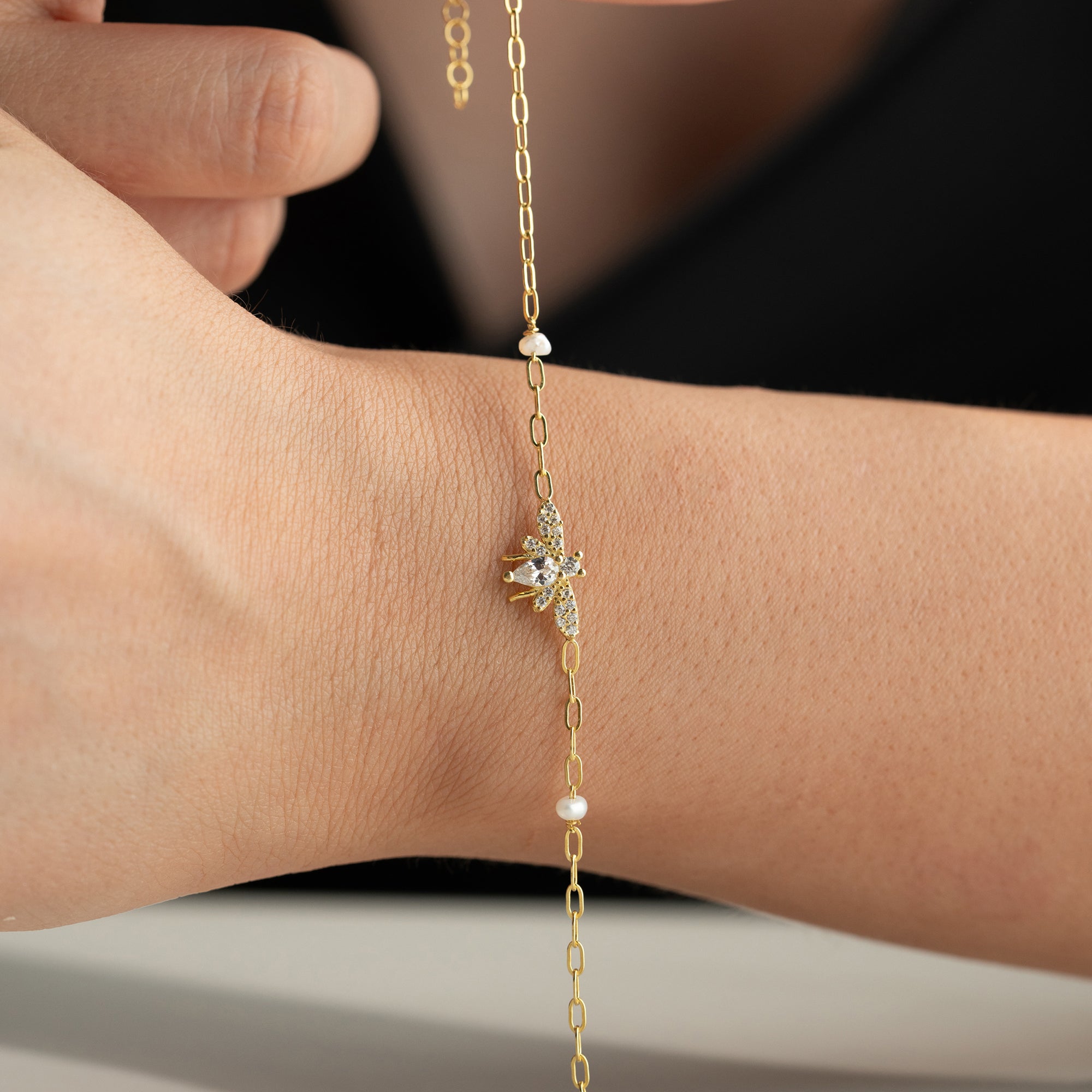 MIE PEARL ARMBAND aus 925 Silber - Eleganter Armband - AURIME