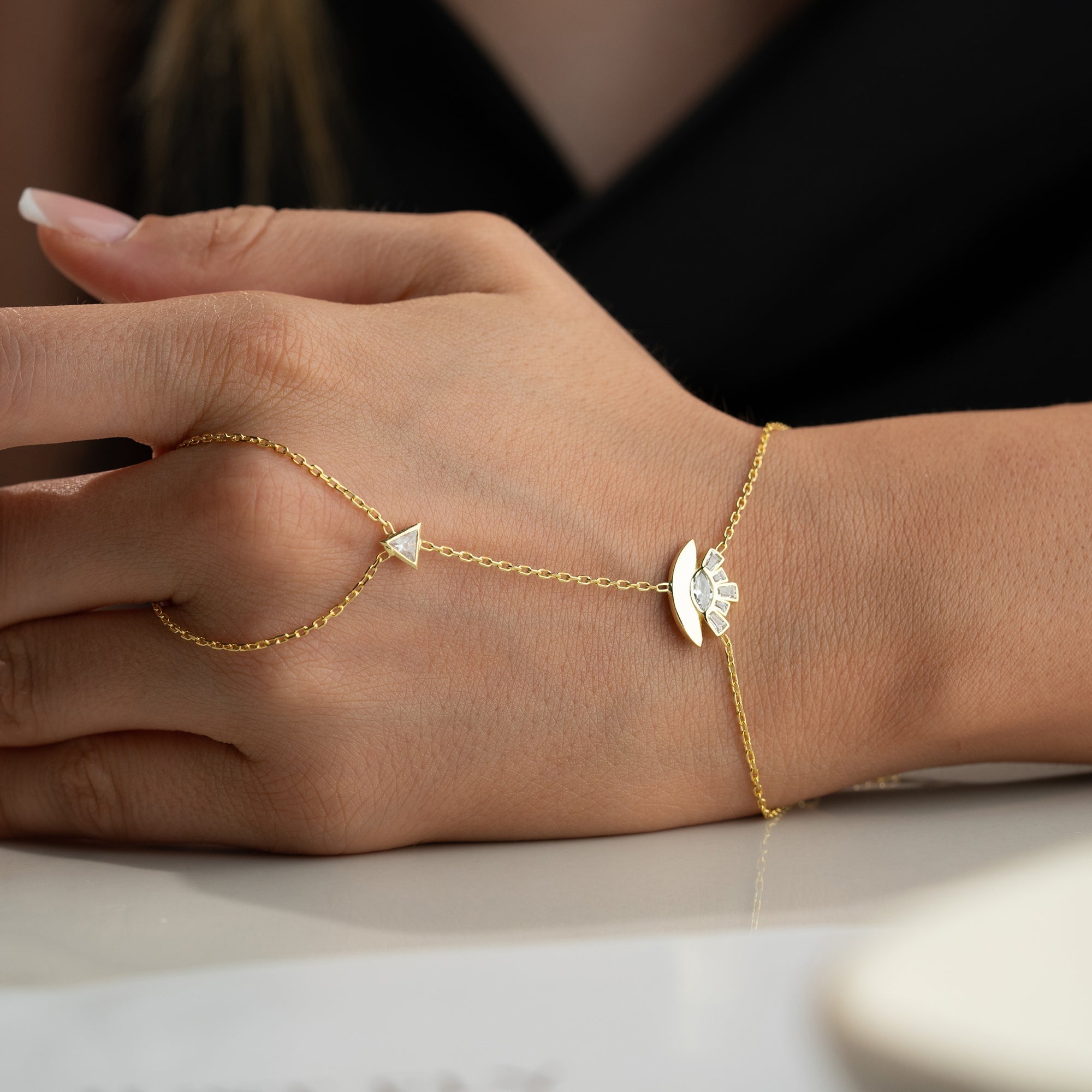 RODUS HANDKETTE aus 925 Silber - Eleganter Halskette - AURIME