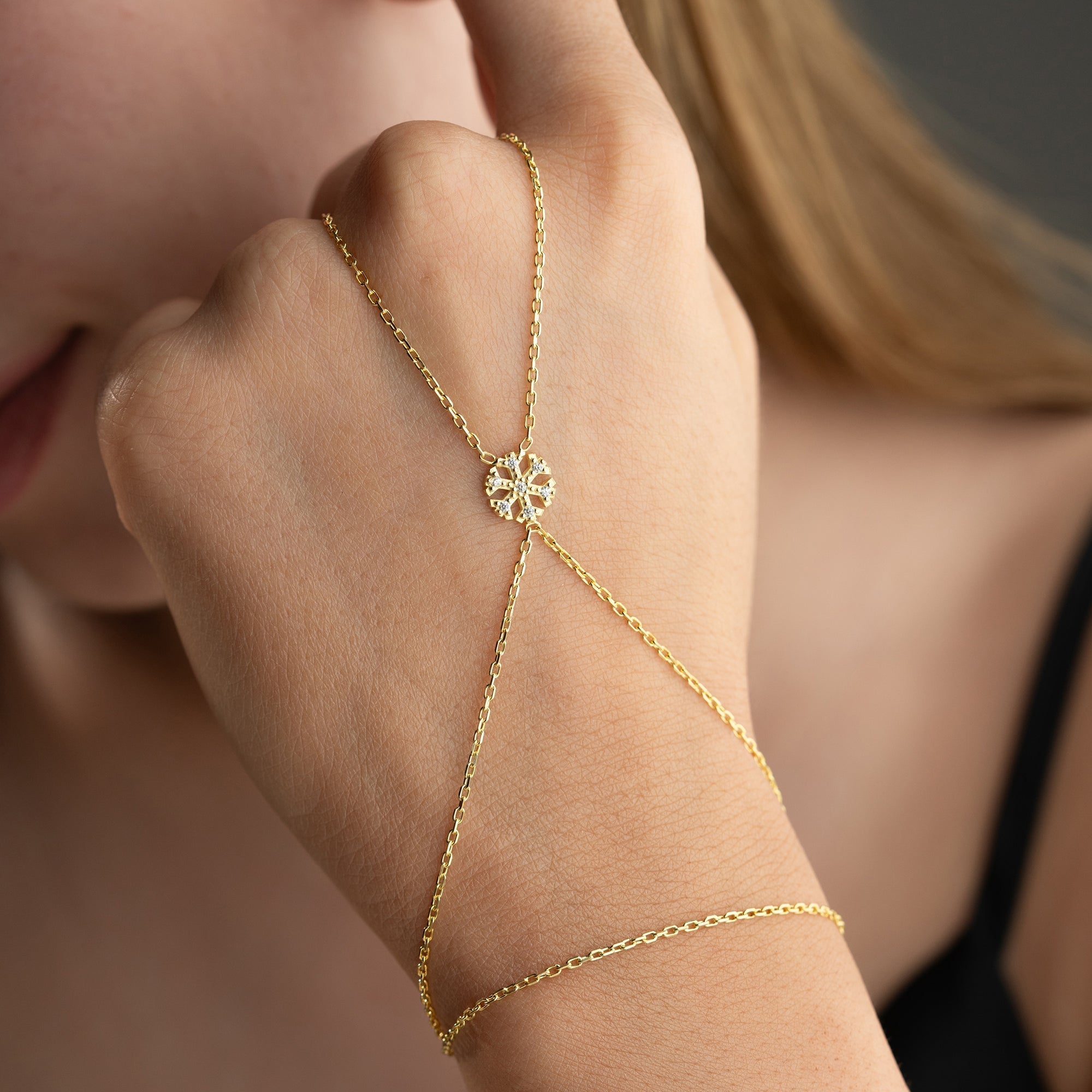 PEVI HANDKETTE aus 925 Silber - Eleganter Halskette - AURIME