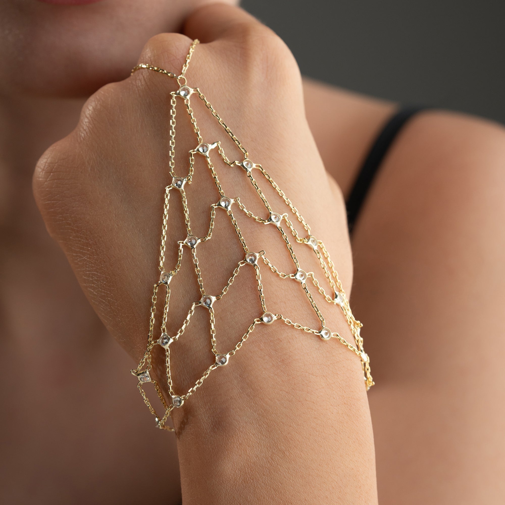 MOGOVA HANDKETTE aus 925 Silber - Eleganter Halskette - AURIME