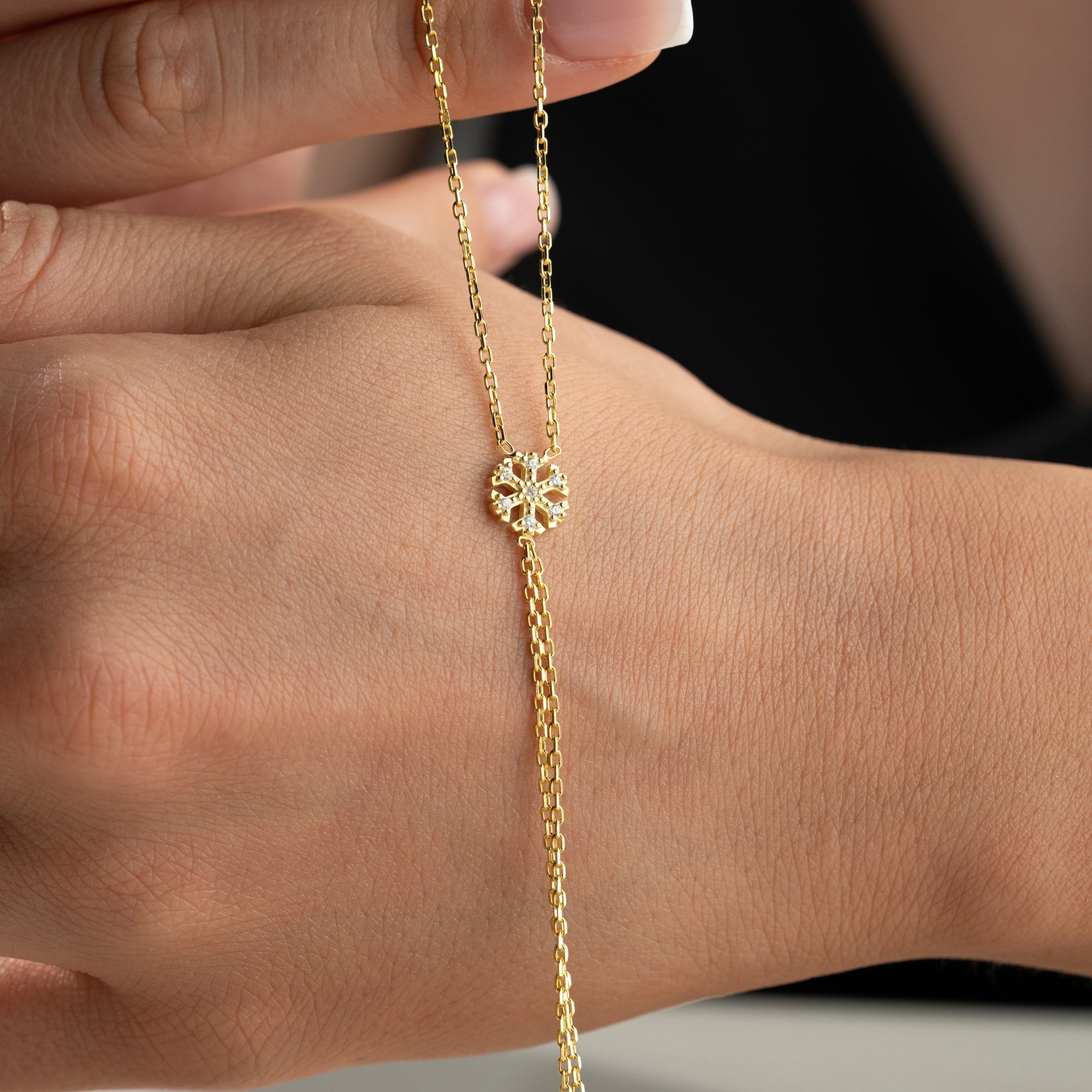 PEVI HANDKETTE aus 925 Silber - Eleganter Halskette - AURIME