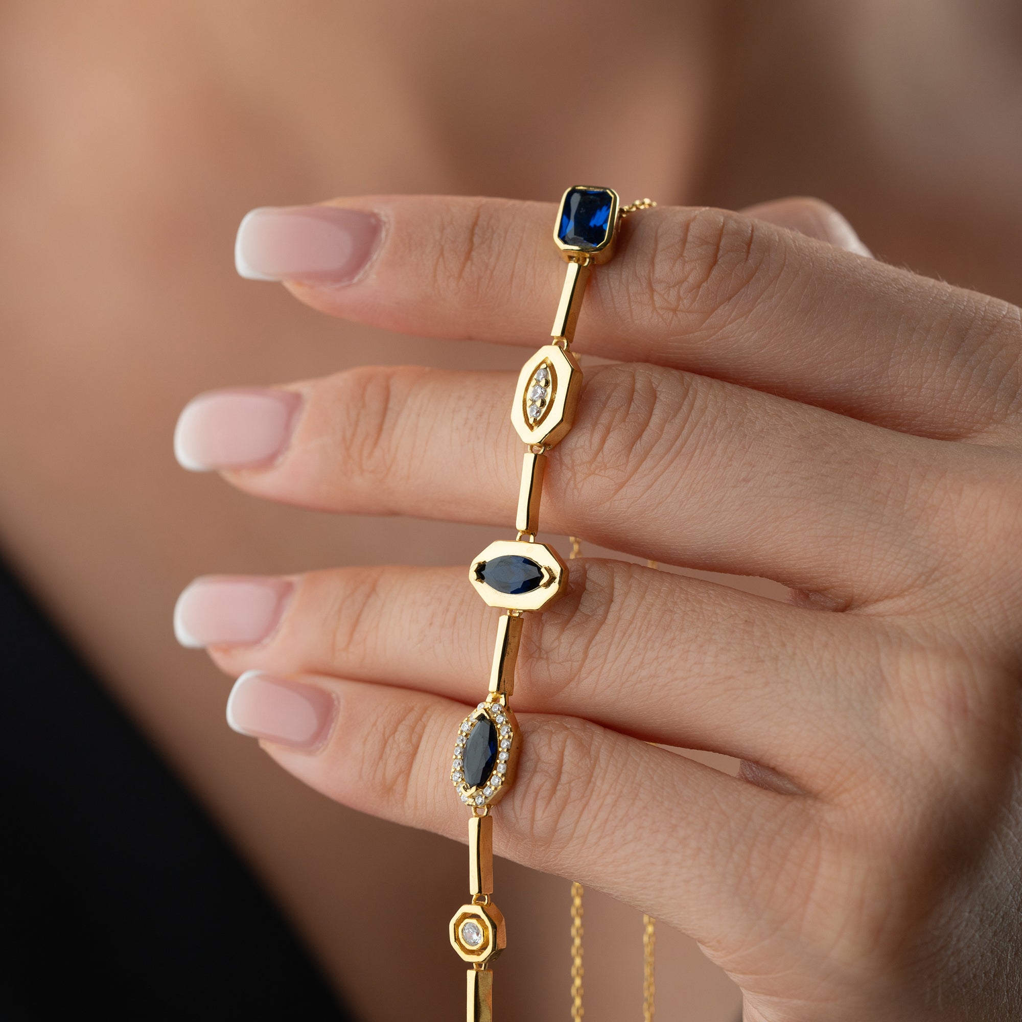 MARI Y KETTE aus 925 Silber - Eleganter Halskette - AURIME