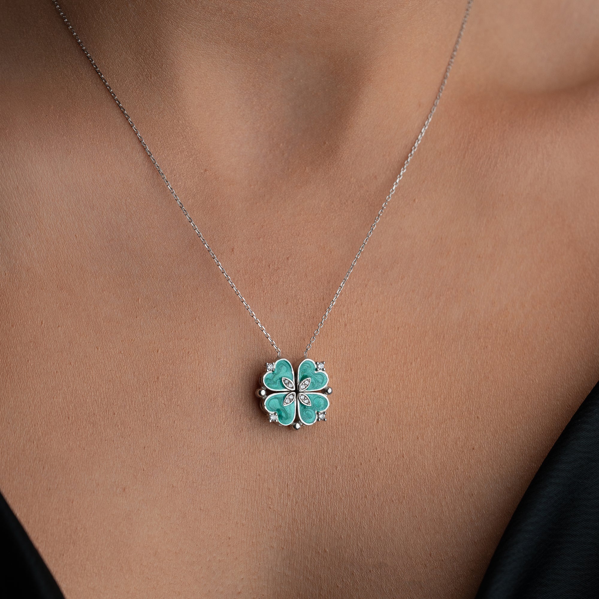 MAGNETISCHE BLUME HALSKETTE II | 925 SILBER