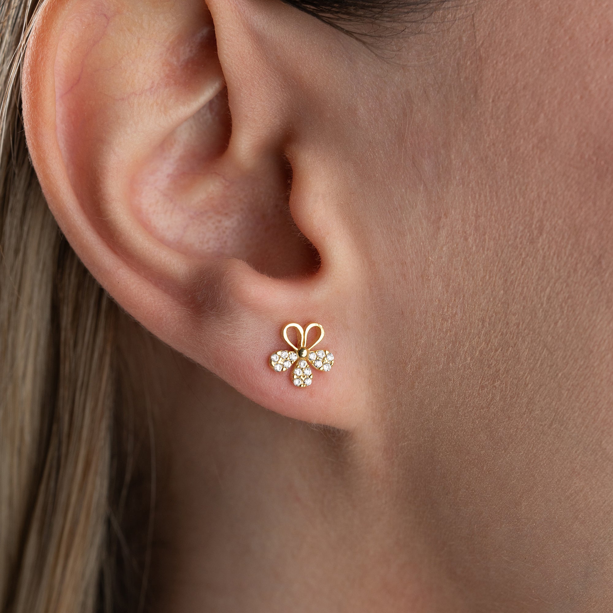 DAISY ZIRKONIA OHRRINGE | 925 SILBER