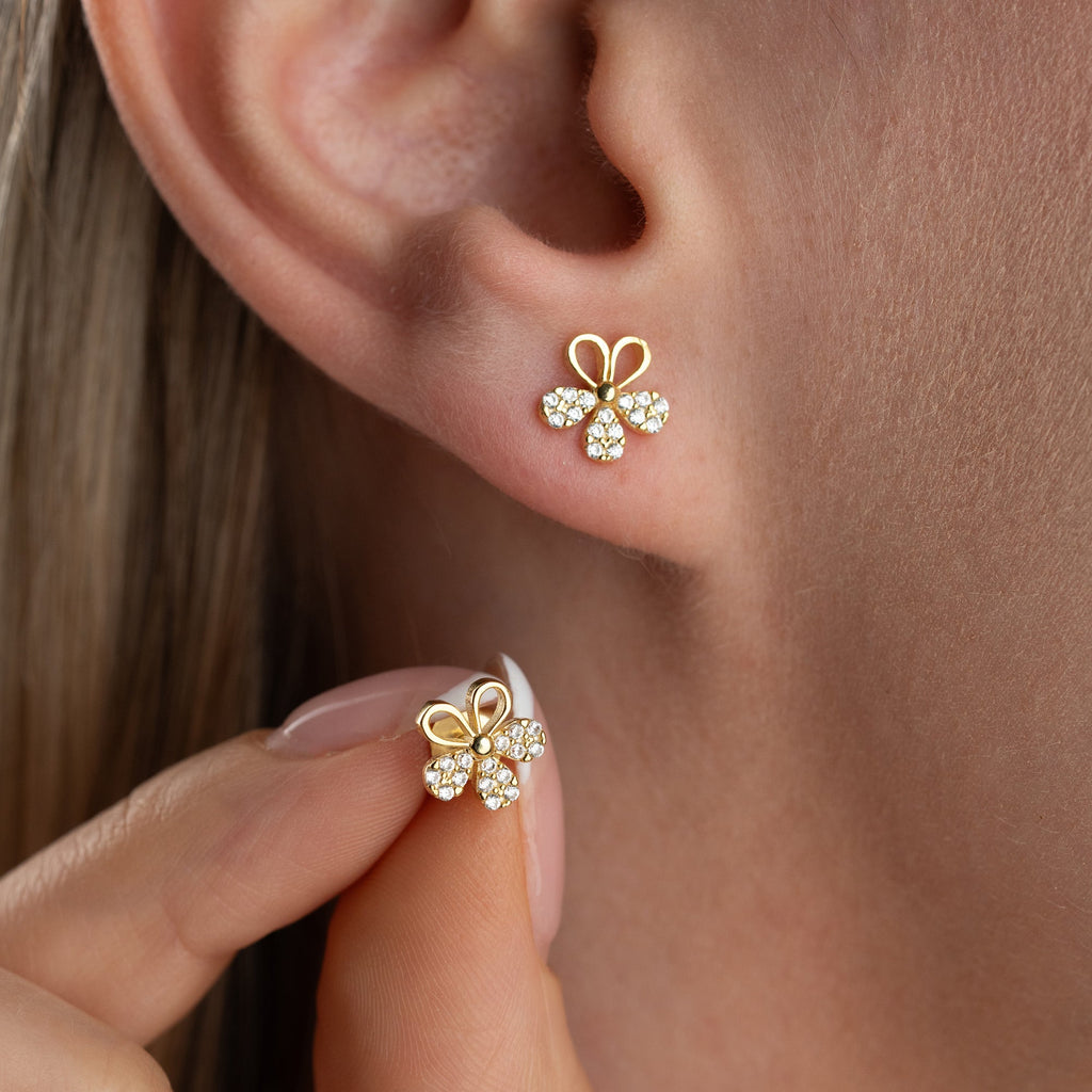 DAISY ZIRKONIA OHRRINGE | 925 SILBER