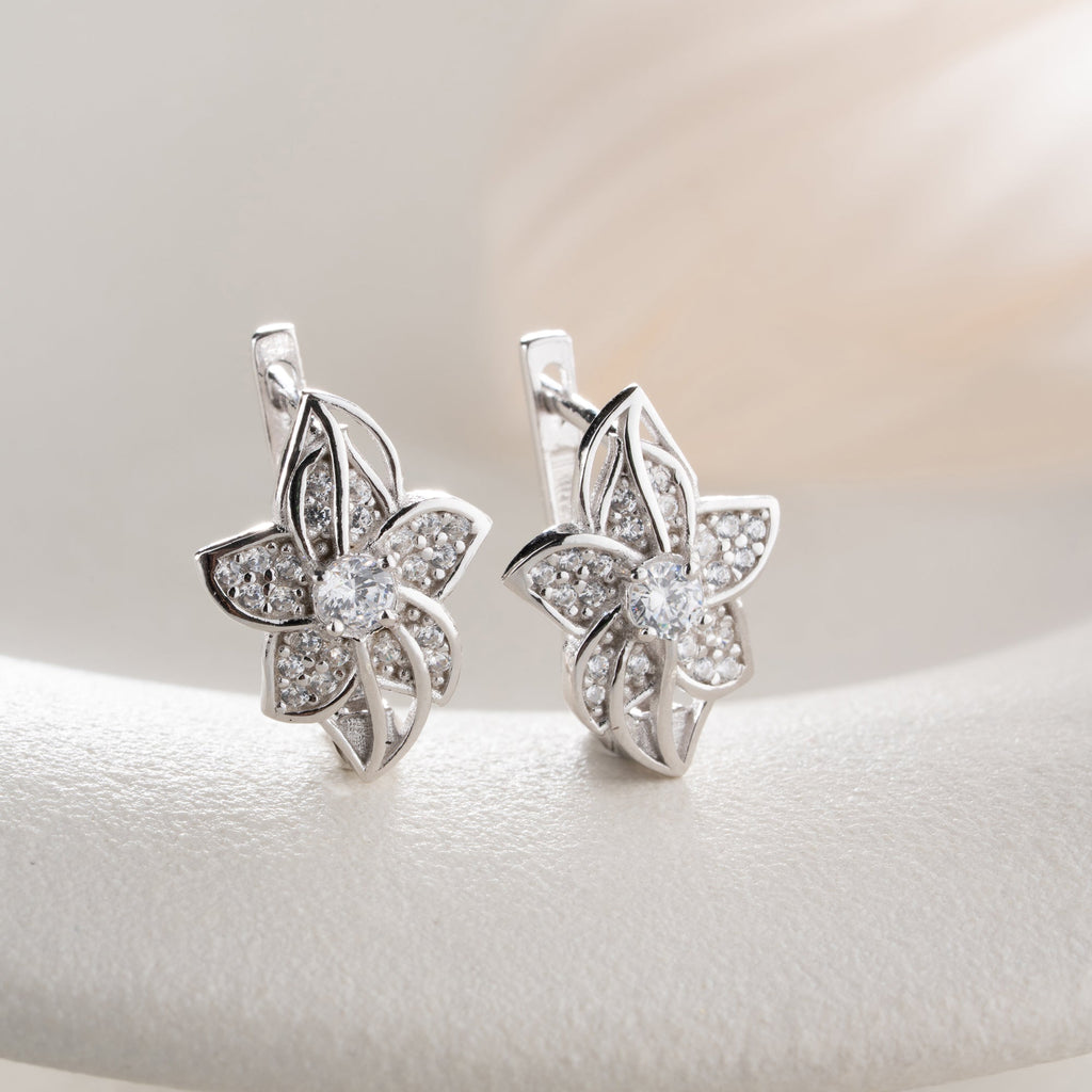 MINIMALISTISCHE SILBERBLUME MIT STEIN OHRRINGE | 925 SILBER