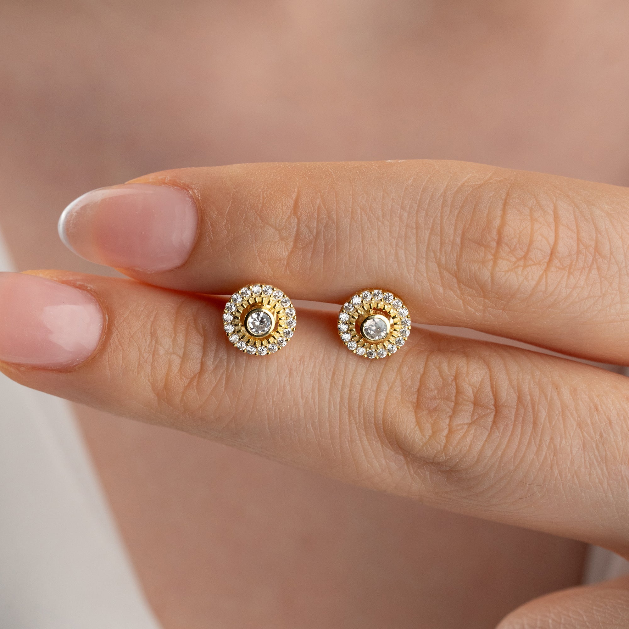 SOLITARRING MIT ZIRKONSTEIN OHRRINGE | 925 SILBER