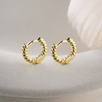 MINIMALISTISCHER GEDREHTER RING OHRRINGE | 925 SILBER