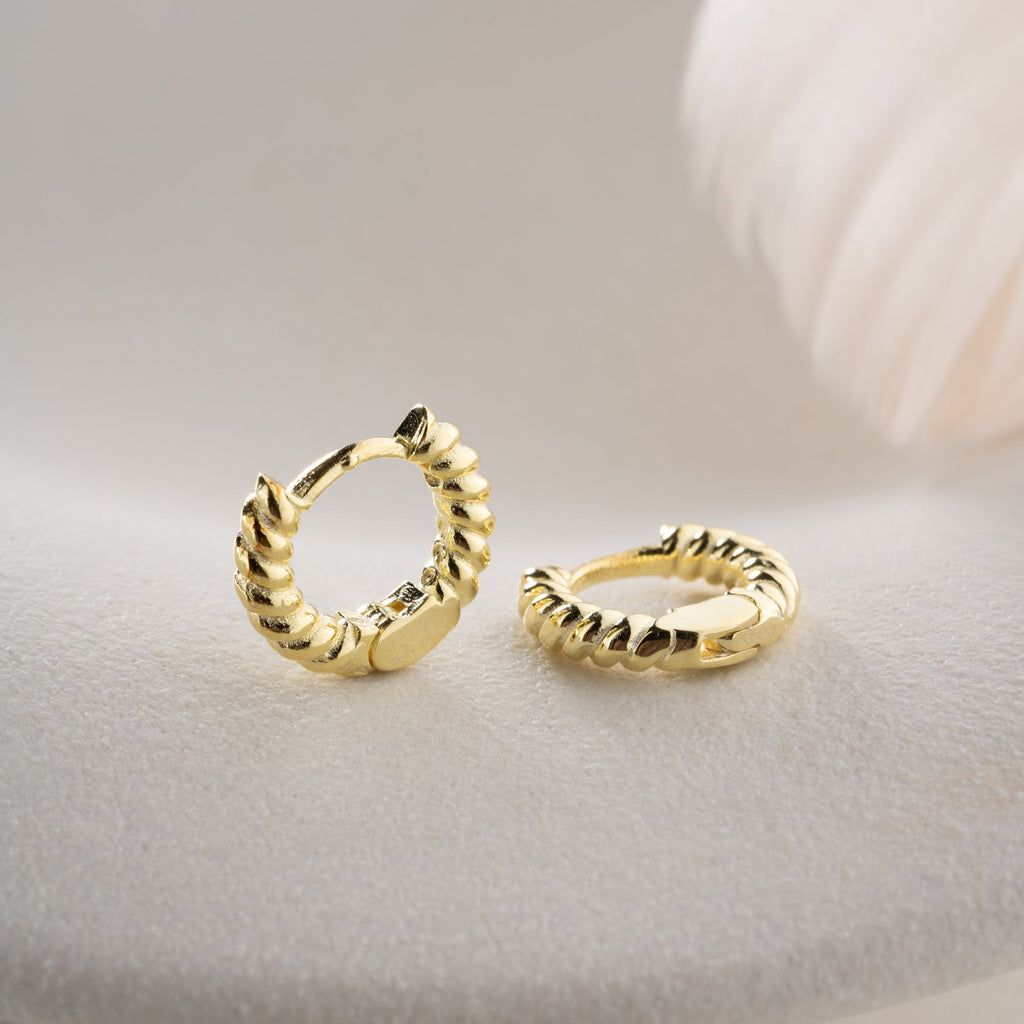 MINIMALISTISCHER GEDREHTER RING OHRRINGE | 925 SILBER