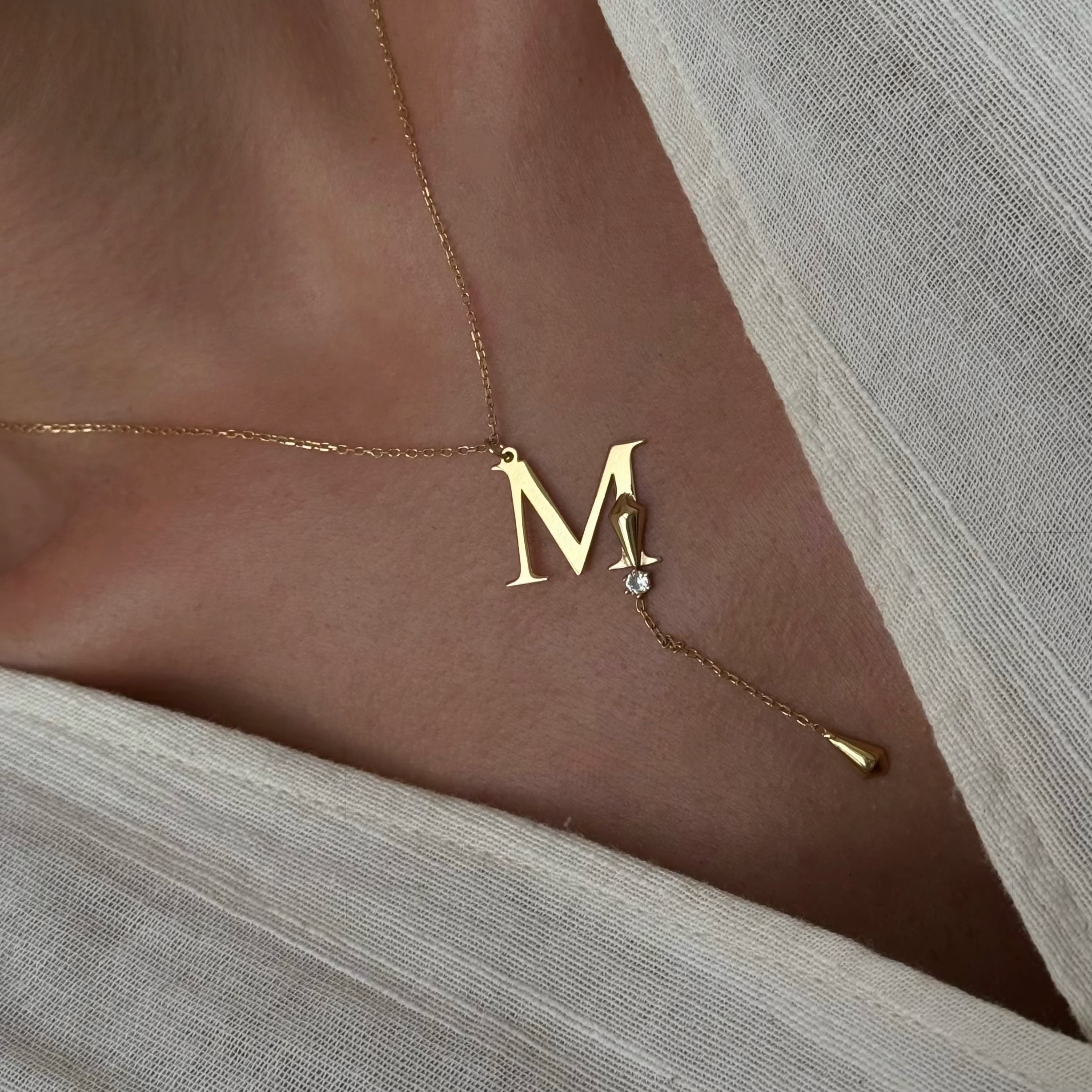 ALYA BUCHSTABEN HALSKETTE aus 925 Silber - Eleganter Halskette - AURIME