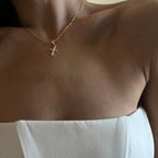 KREUZ ZIRKONIA HALSKETTE aus 925 Silber - Eleganter Halskette - AURIME