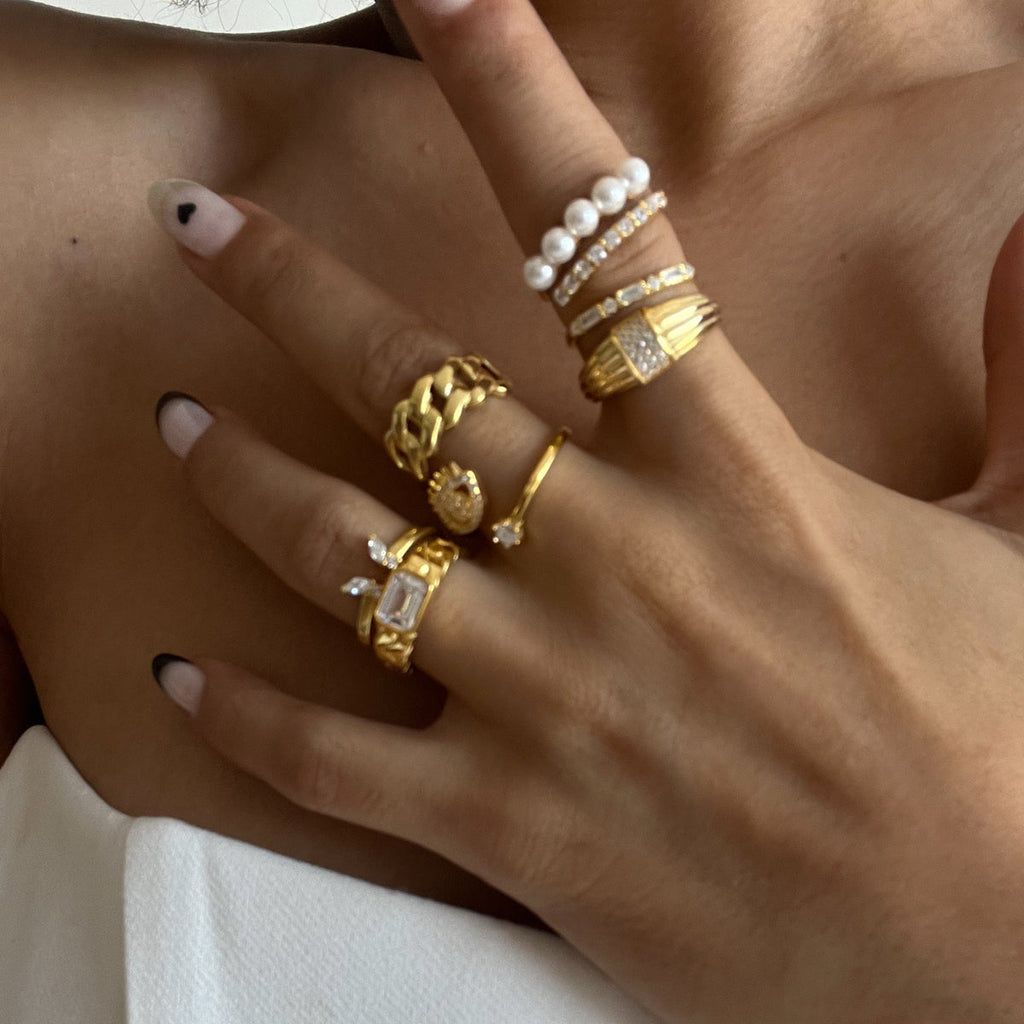 ZIRKONIA RUND RING aus 925 Silber - Eleganter Ring - AURIME