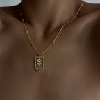 BUCHSTABENKETTE MIT BALL CHAIN aus 925 Silber - Eleganter Halskette - AURIME