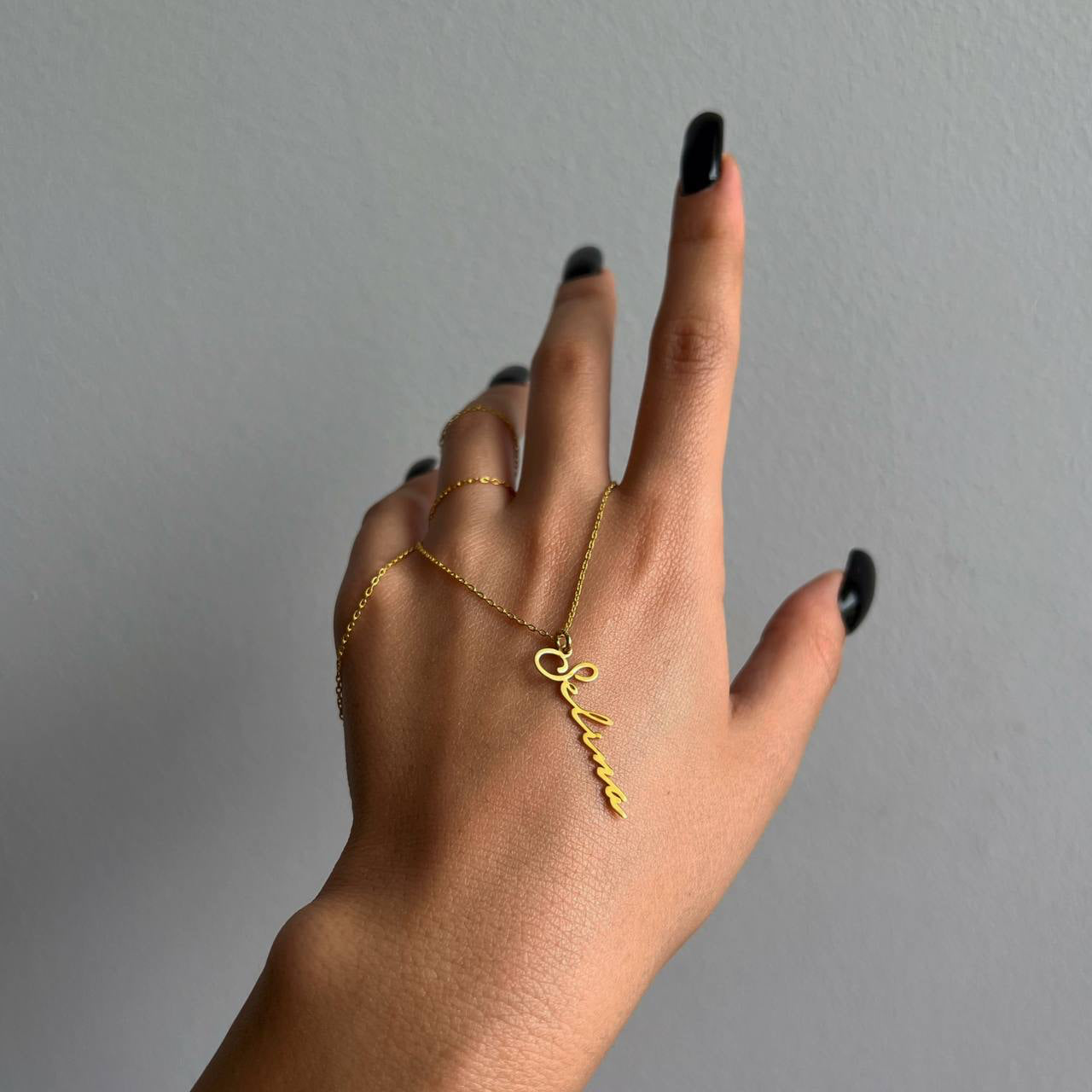 Signatur Senkrechte Namenskette (7017627844653)