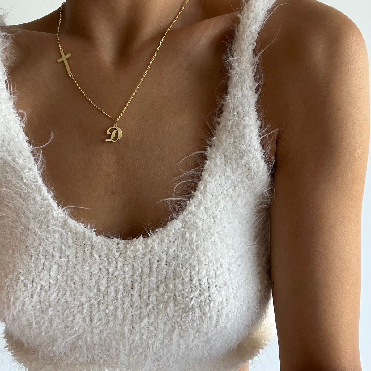 KREUZ KETTE MIT BUCHSTABE aus 925 Silber - Eleganter Halskette - AURIME