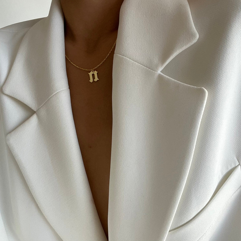 BUCHSTABEN KETTE OLD ENGLISH aus 925 Silber - Eleganter Halskette - AURIME