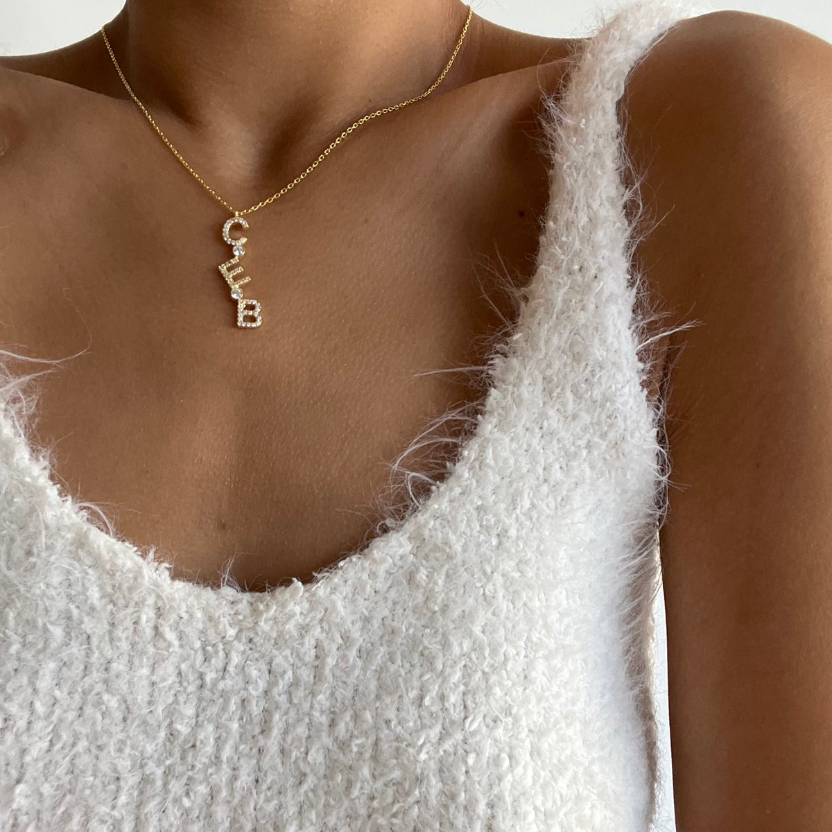 CHOCKER SENKRECHT ZIRKONIA BUCHSTABENKETTE aus 925 Silber - Eleganter Halskette - AURIME
