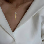 SENKRECHTE ZIRKONIA SIGNATUR NAMENSKETTE aus 925 Silber - Eleganter Halskette - AURIME